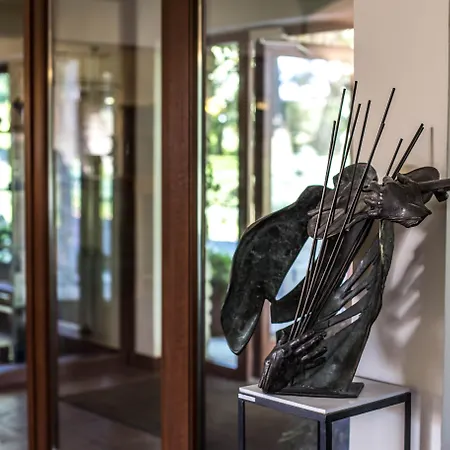 Dwor W Tomaszowicach Hotel 3*