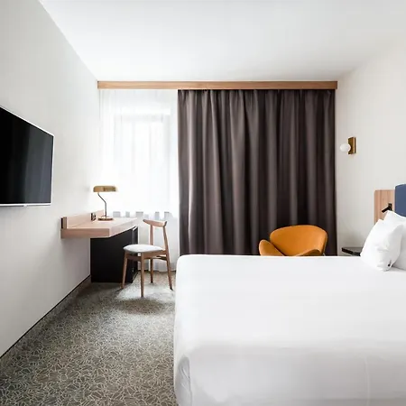 Hotel Dwor W Tomaszowicach 3*