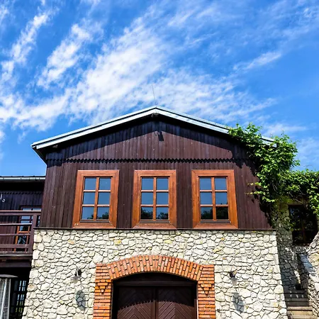 酒店 Dwor W Tomaszowicach 莫德尼卡