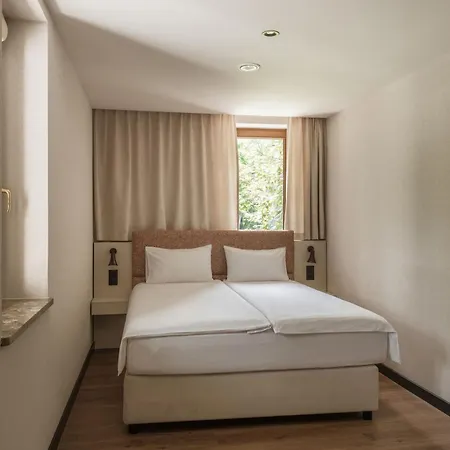 Dwor W Tomaszowicach Hotel Modlnica