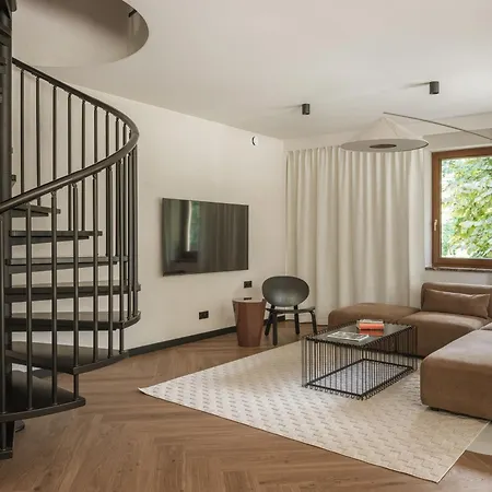 Dwor W Tomaszowicach Hotel