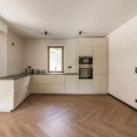 Dwor W Tomaszowicach Hotel 3*