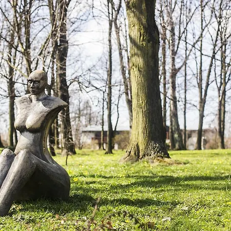 ホテル Dwor W Tomaszowicach