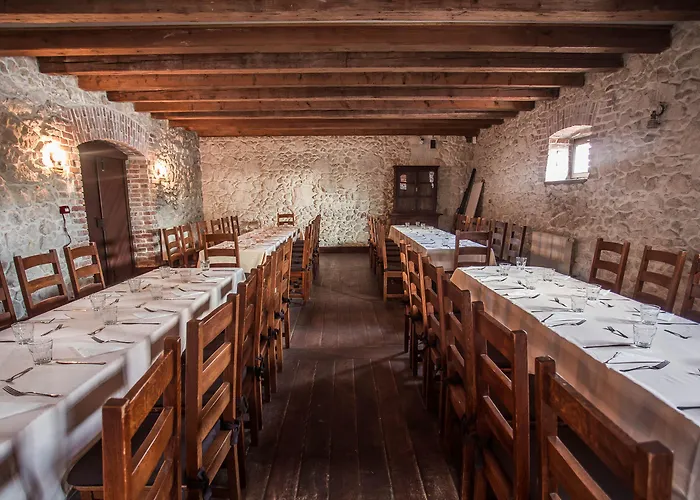 Dwór W Tomaszowicach Modlnica