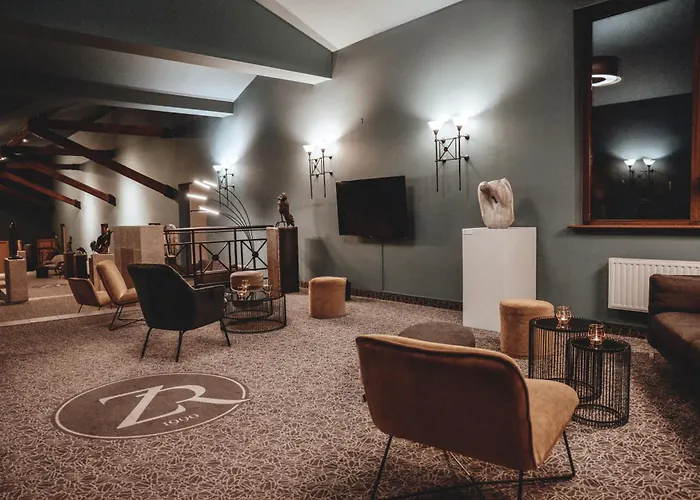 Dwór W Tomaszowicach Hotel