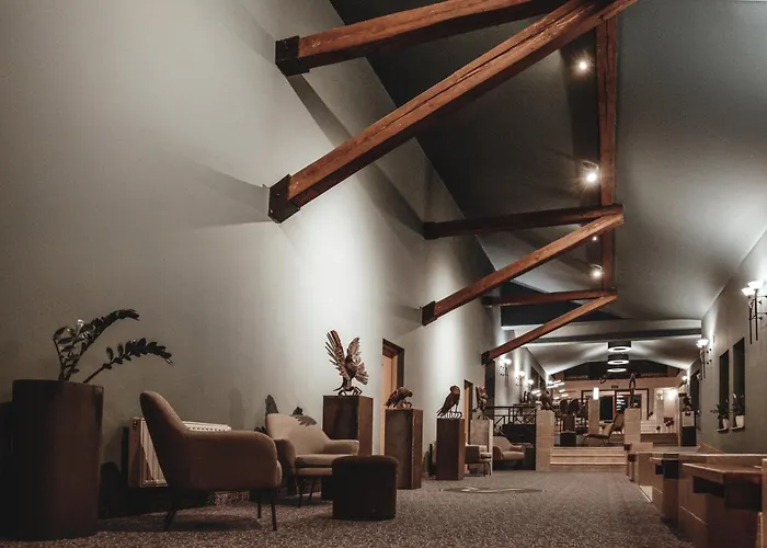 Dwór W Tomaszowicach 3* Modlnica