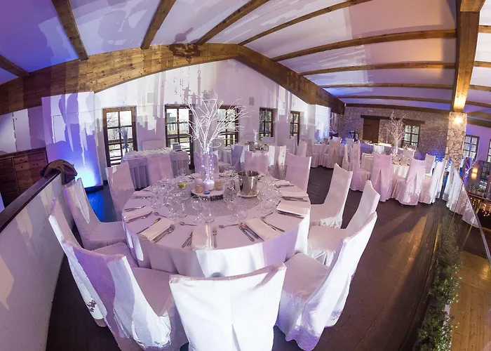 Hotel Dwór W Tomaszowicach 3*