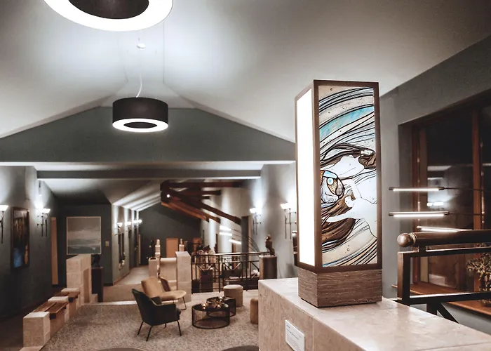 Dwór W Tomaszowicach Hotel 3*