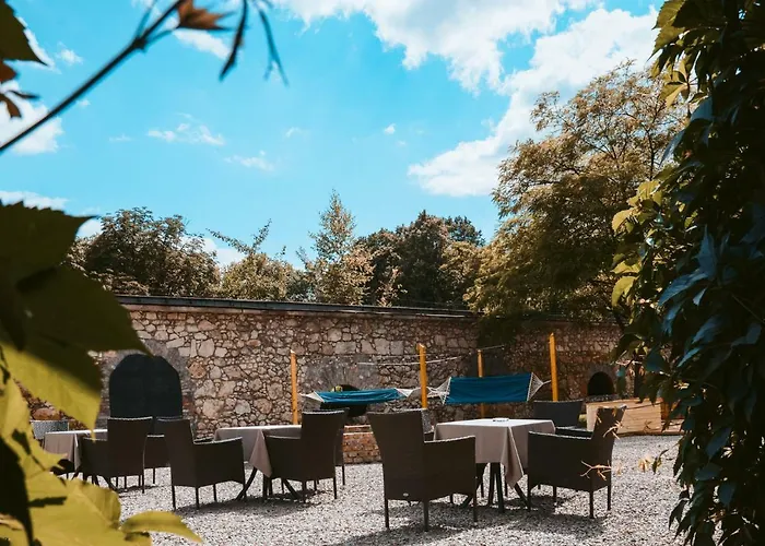 Hotel Dwór W Tomaszowicach Modlnica